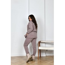 Костюм женский