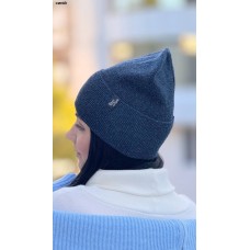Шапка жіноча