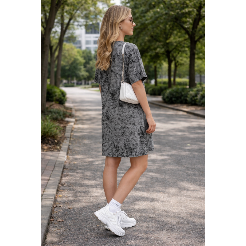 Сукня жіноча