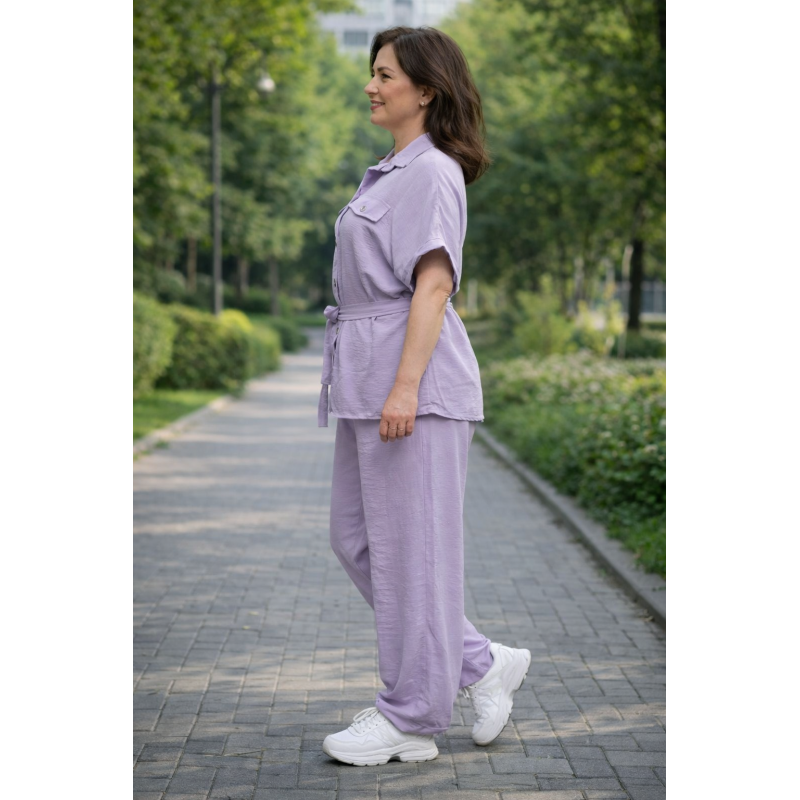 Костюм жіночий