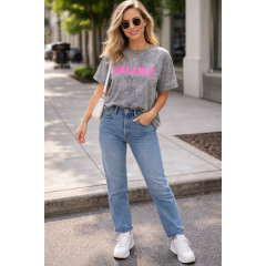 Футболка жіноча