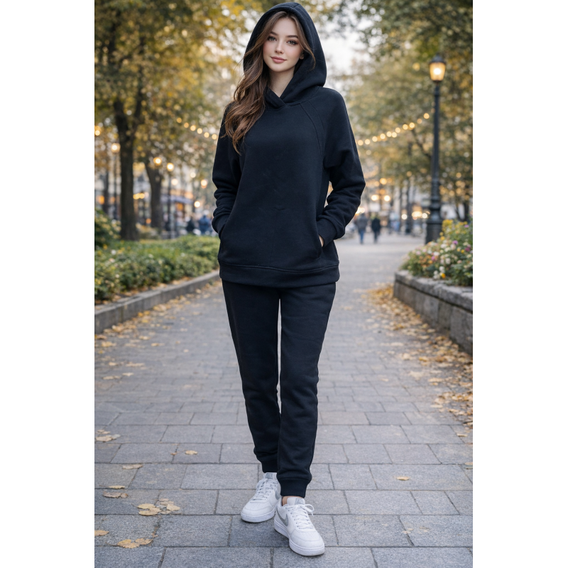 Костюм жіночий