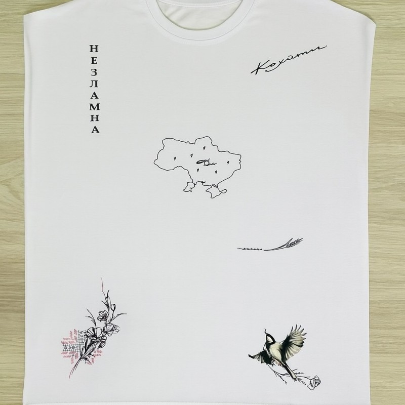 Футболка жіноча