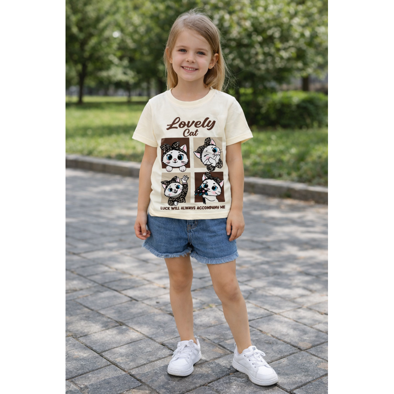 Футболка для дівчинки