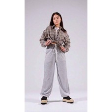 Костюм жіночий