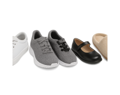 Взуття для всієї родини