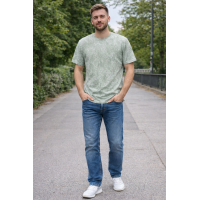 Футболка чоловіча