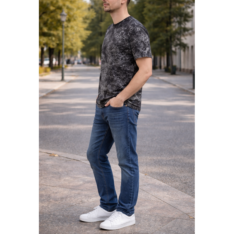 Футболка чоловіча